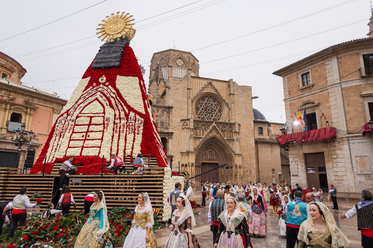 Fallas ofrenda Valencia 11